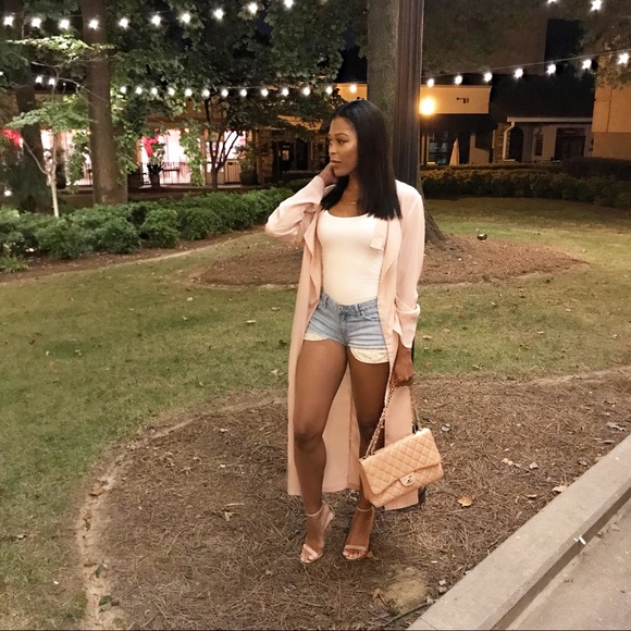 Meet your Posher, Dominique - Picture 3 of 4